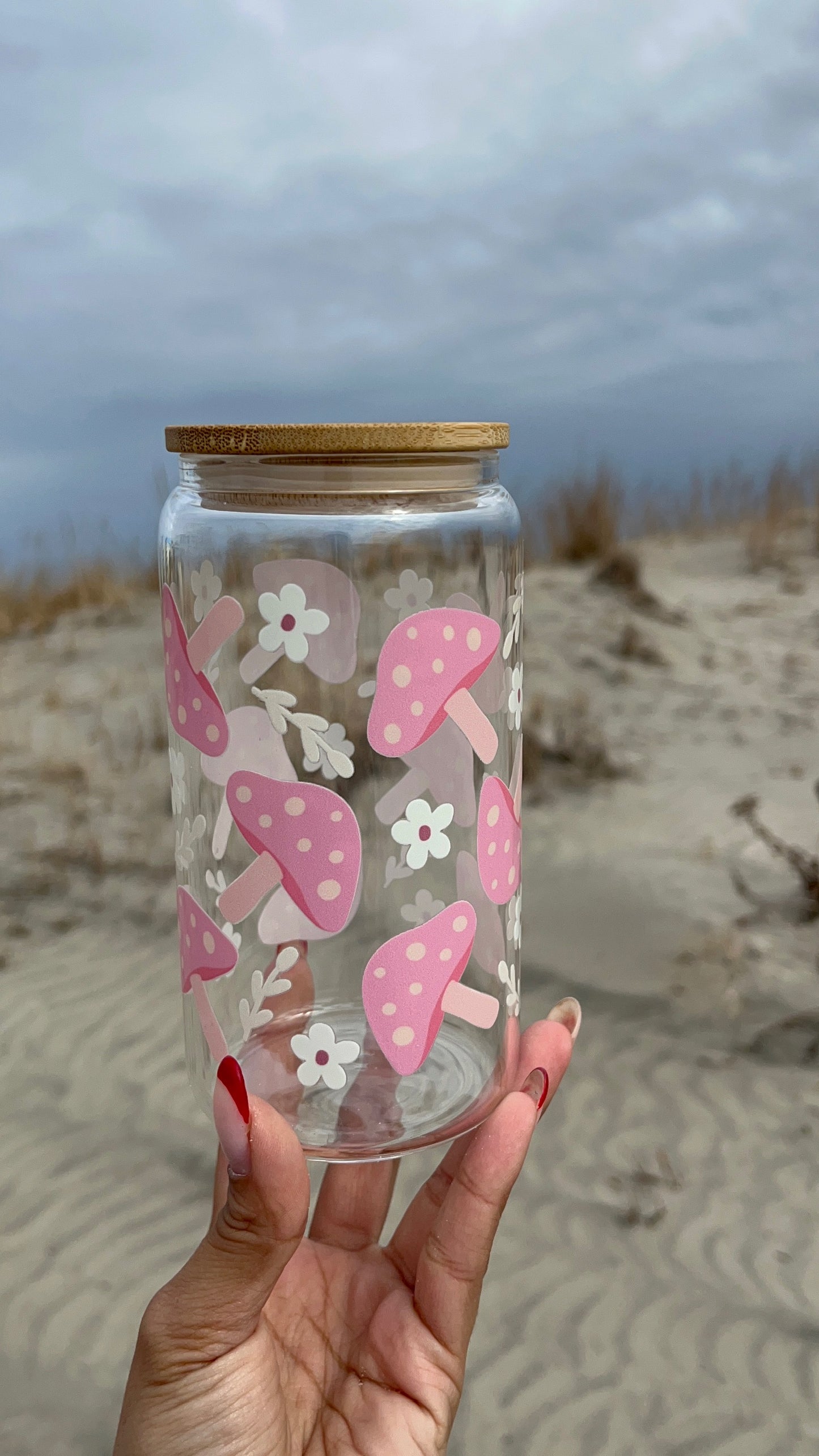 Pink Mushrooms | 16oz Glass Tumbler with Straw & Lid |