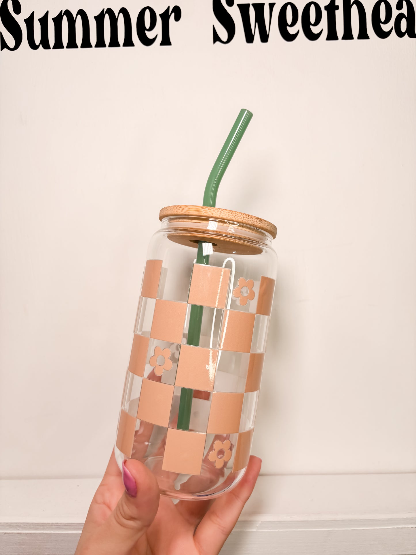 Beige Checkered  | 16oz Glass Tumbler with Straw & Lid |